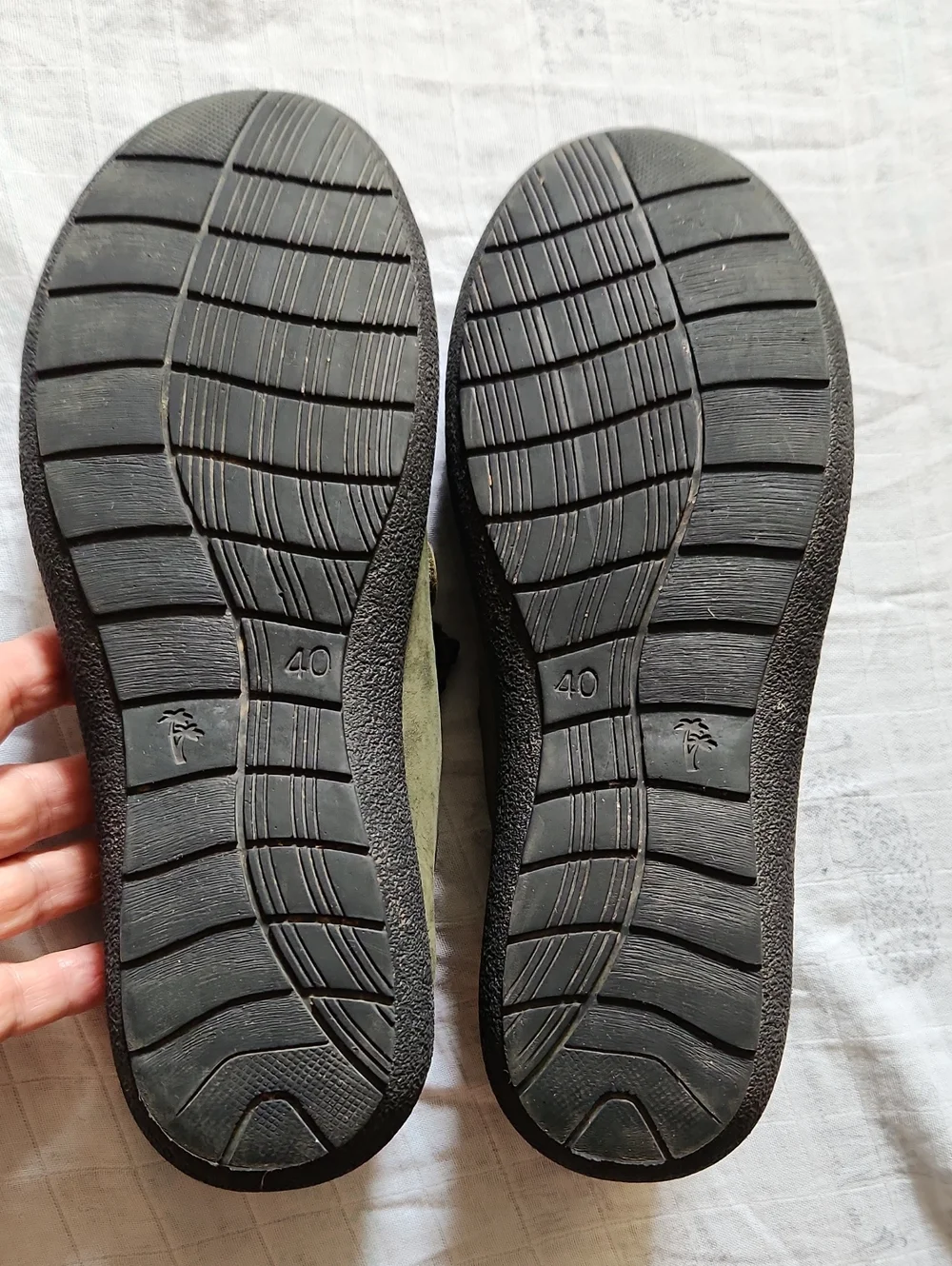 Jungla Elastic Loop Lacing Olive Green Suede Women's Shoes Size 40/9.5